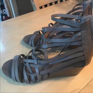 NEW Lane Bryant Gladiator Taupe 12W